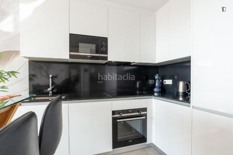 Foto 3fb661f7-49be-49f3-98b3-c7caf6fb7326. Lloguer apartament amb calefacció a Martiricos - La Roca - La Rosaleda Málaga
