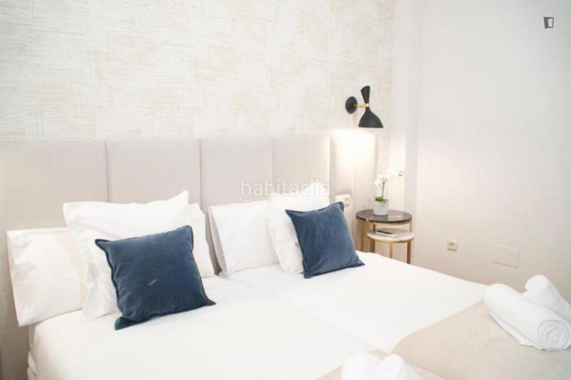 Foto 11f9e1f4-6e7e-44a5-b0f6-f67189d775a0. Rent apartment with heating in Ensanche Centro - Puerto Málaga