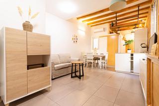 Rent Apartment in Raval