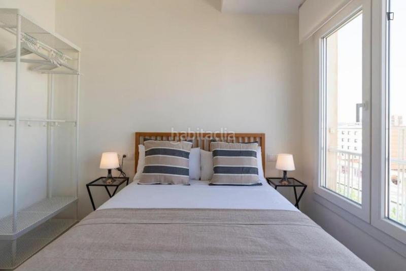 Foto 58c41117-c4ca-4d45-85ba-36298ad402ee. Alquiler apartamento en La Goleta - San Felipe Neri Málaga