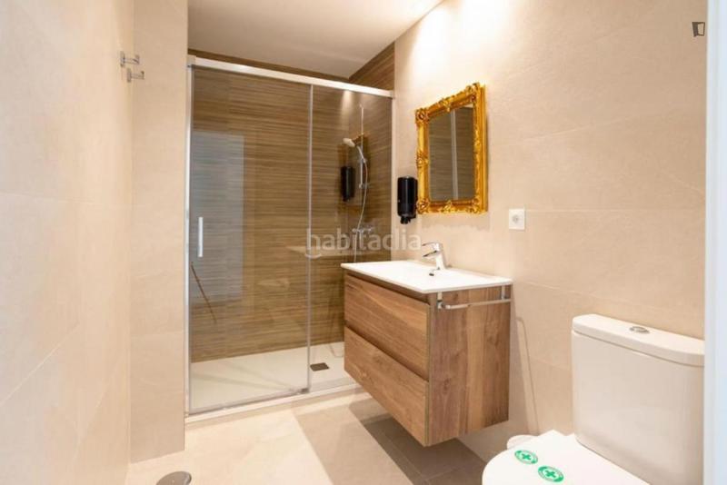 Foto f38ac0f5-a143-49d3-9e02-7fc44e5cb819. Location appartement avec chauffage dans La Goleta - San Felipe Neri Málaga