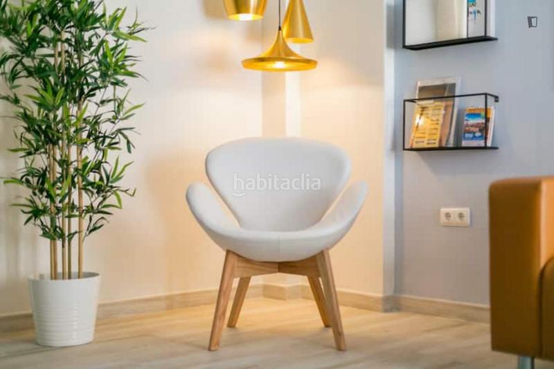 Foto 7652f996-eefd-48d3-bbed-88ffad360724. Alquiler apartamento en La Merced Málaga