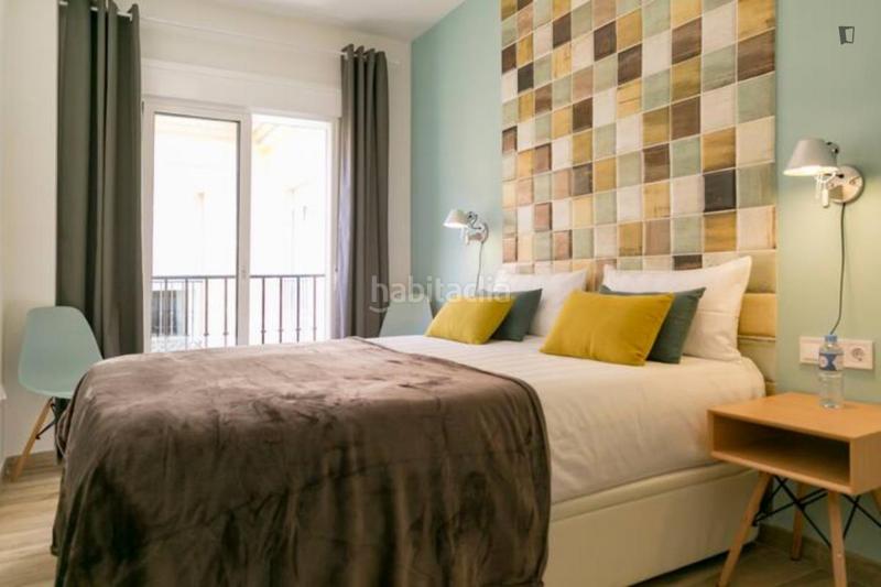 Foto 86956b24-f4e8-48e3-afd2-d89149b2ea47. Alquiler apartamento en La Merced Málaga