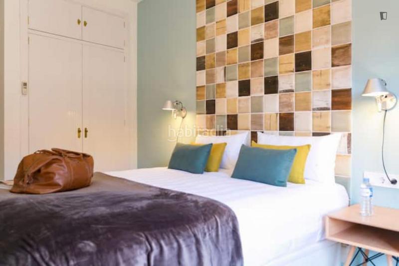 Foto 25ec2612-ed95-4d0b-9b40-65f1eb72a35f. Miete appartement in La Merced Málaga