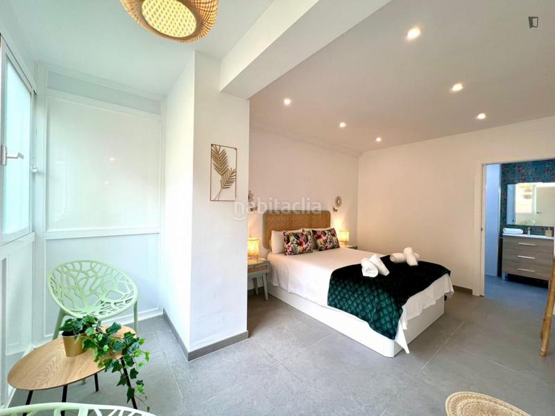 Foto 094eacd0-7faf-4acd-a97e-5d66008eeb7b. Alquiler apartamento en La Malagueta - Monte Sancha Málaga