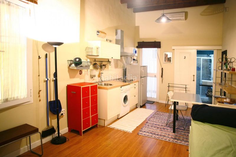 Foto 1a637e3f-f7fa-437e-91b4-3a85136c8b0e. Miete studiowohnung mit heizung in Feria Sevilla