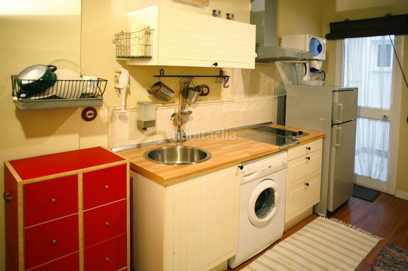 Foto 236ec6a3-8ee4-4063-9507-94f880dd05e6. Miete studiowohnung mit heizung in Feria Sevilla