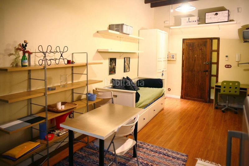 Foto 4f9124ef-c4e4-4a65-98ec-03b63097c318. Miete studiowohnung mit heizung in Feria Sevilla