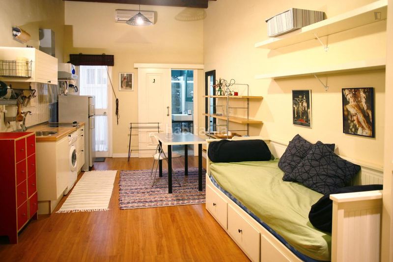 Foto da1ec407-67ea-4894-bca3-98ace39930ec. Miete studiowohnung mit heizung in Feria Sevilla