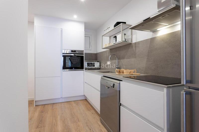 Foto d289a454-e740-4a3a-bc6f-74e4283f4527. Rent apartment in Collblanc Hospitalet de Llobregat (L´)