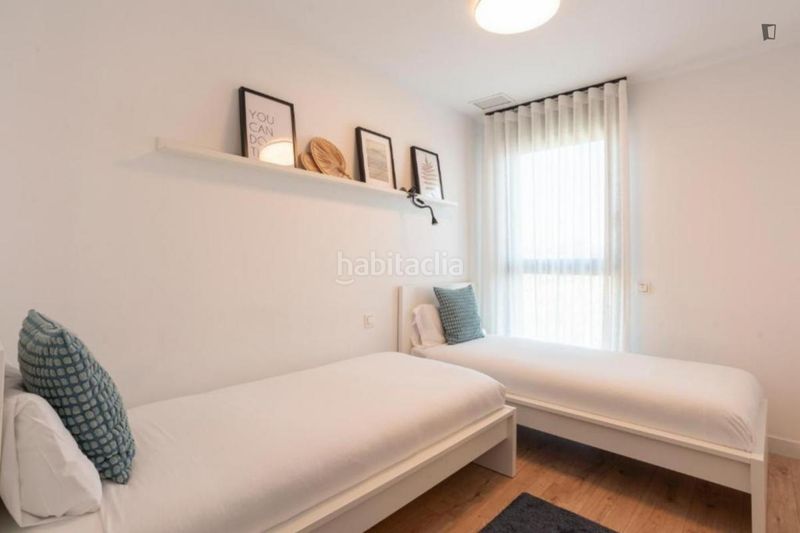 Foto 232975c6-3ef9-4fee-af5a-189fe01daa63. Lloguer apartament a Martiricos - La Roca - La Rosaleda Málaga