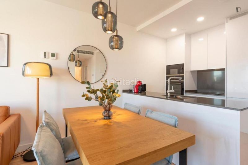 Foto d0d6b7ce-c956-46e8-889f-df8716ff67b4. Lloguer apartament a Martiricos - La Roca - La Rosaleda Málaga
