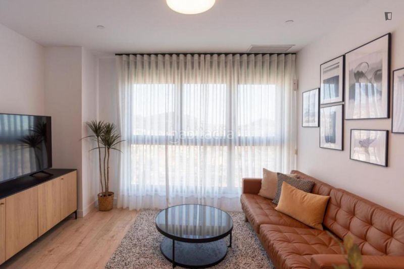 Foto f7cf916b-b4f0-457d-8765-963f4e020570. Lloguer apartament a Martiricos - La Roca - La Rosaleda Málaga