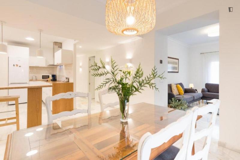 Foto b5ed512e-3ab3-4ed0-bc48-d37f0d05dfa8. Alquiler apartamento en La Malagueta - Monte Sancha Málaga