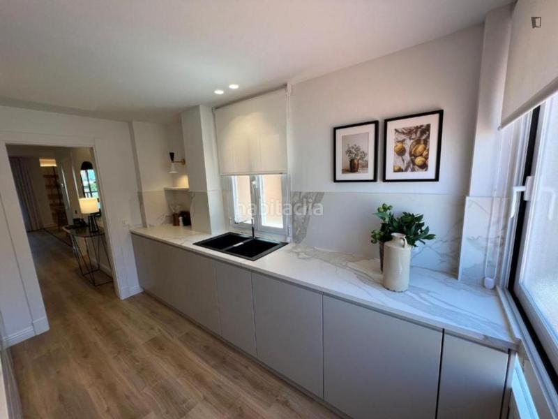 Foto 65299cc2-7cbf-435f-82ae-73f3c43a160d. Location appartement avec chauffage dans Parque Ayala - Jardín de la Abadía - Huelín Málaga