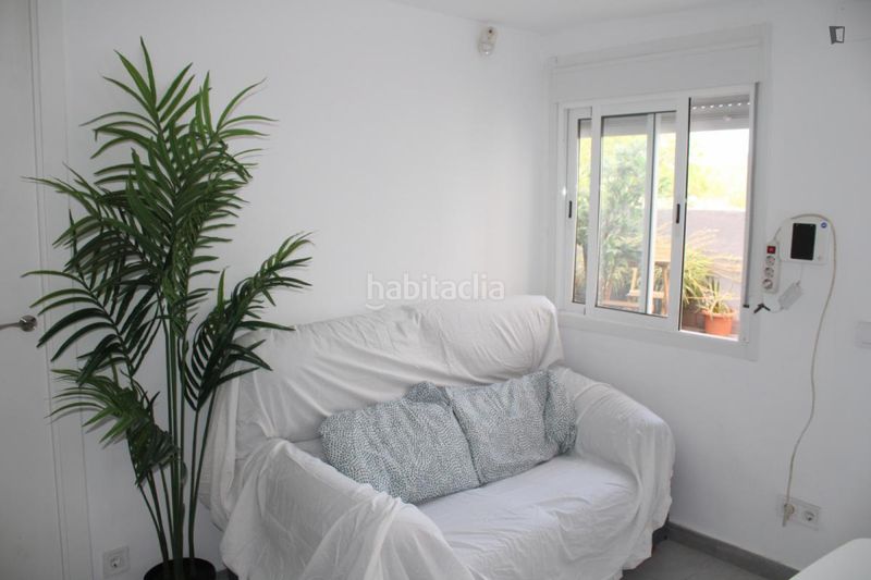 Foto 6b9a932c-2051-4c39-a695-5f427f7c8357. Alquiler apartamento en Trinitat Vella Barcelona