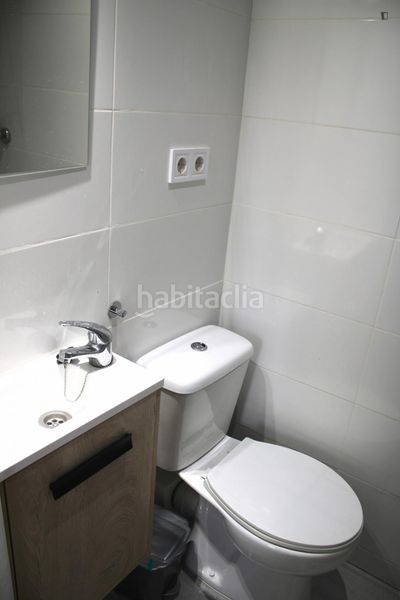 Foto cdd73e56-ca81-4f5c-a180-0f9af6770032. Alquiler apartamento en Trinitat Vella Barcelona