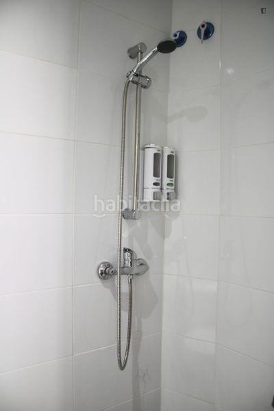 Foto e92e5b94-78cd-44a7-a44b-b53b6b26b13a. Alquiler apartamento en Trinitat Vella Barcelona