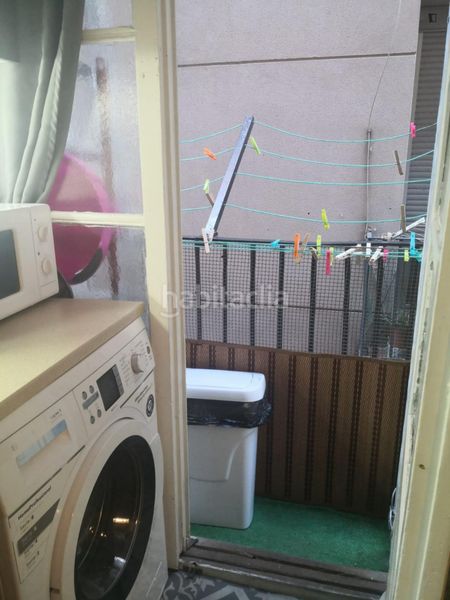 Foto 30f8021d-439e-4723-a425-ce0980b9ecc0. Miete studiowohnung in Gòtic Barcelona