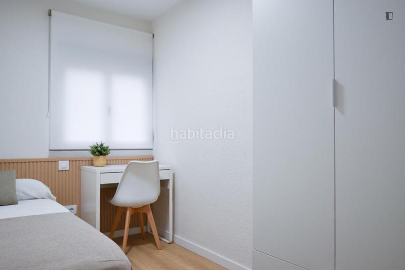 Foto 9fe27679-a8e3-4679-870d-c68635f06f32. Alquiler apartamento en Tres Olivos-Valverde Madrid