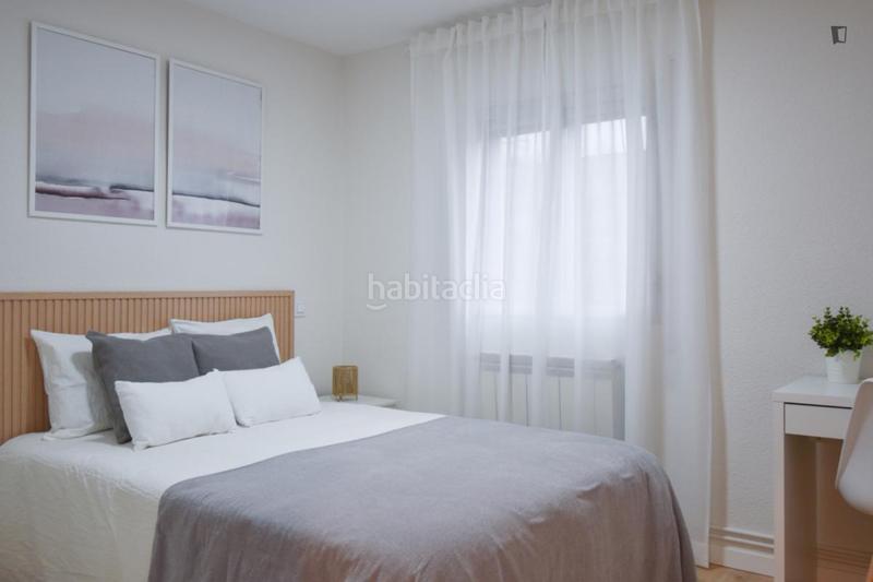 Foto 5987d28a-ba0e-44fd-a64a-84c0cb06412a. Miete appartement in Tres Olivos-Valverde Madrid