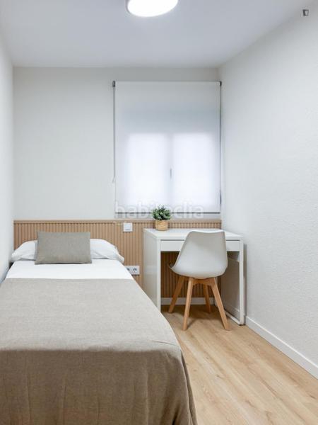 Foto a15b4187-73d1-4f00-95e5-1d3795c210dd. Affitto piccolo appartamento in Tres Olivos-Valverde Madrid