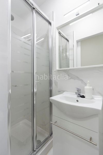Foto 6286329c-8829-4d93-9631-82d8888b2f23. Lloguer estudi amb calefacció a Ibiza Madrid