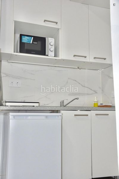 Foto c1db7471-d73d-47af-869e-c23726ed346f. Lloguer estudi amb calefacció a Ibiza Madrid