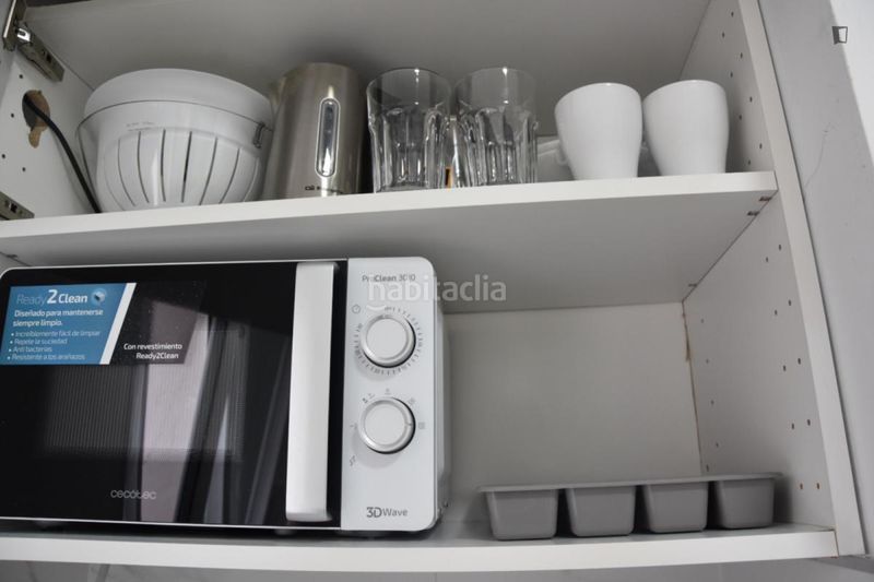Foto 87896534-b275-46f7-a5e3-72c72f4953b9. Miete studiowohnung mit heizung in Sol Madrid