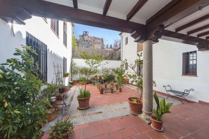Foto f102136e-c3a1-4732-b7df-8b2bafad1b12. Alquiler apartamento en Barrio de Albaicín Granada