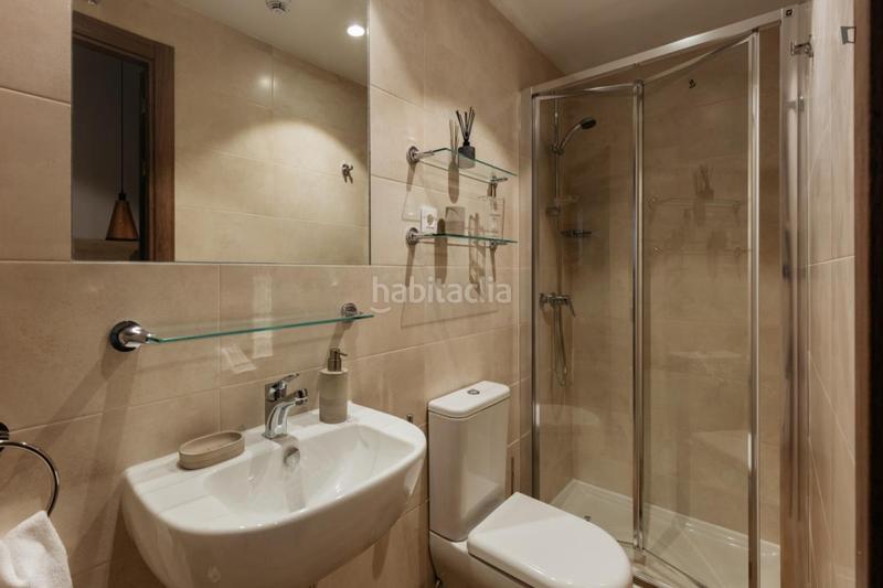 Foto b879a5ae-e142-4a3c-a356-7afc97dce42b. Miete etagenwohnung mit parking pool in Santa Cristina - San Rafael Málaga