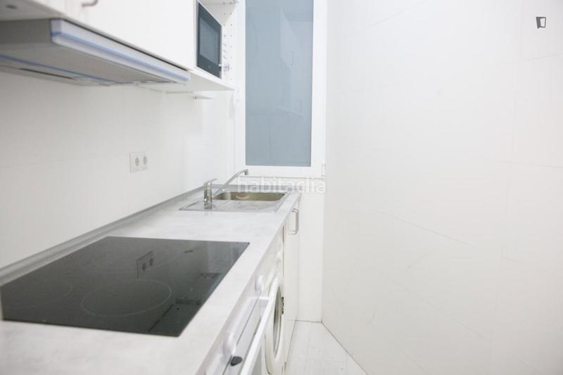Foto bdf2939d-1735-49a8-b405-7180838cc6e2. Location appartement dans Numancia Madrid