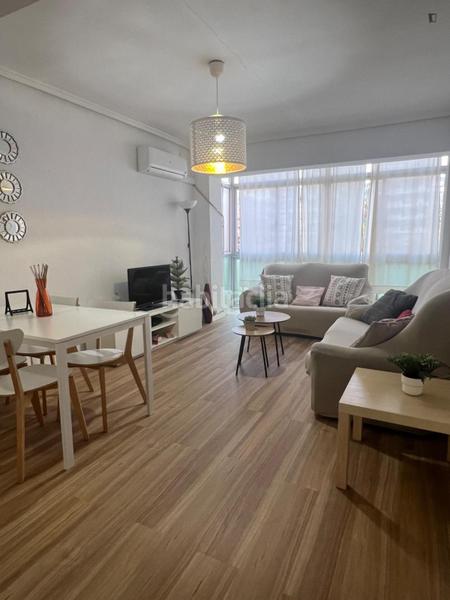 Foto 31ee94bb-0c92-4e80-bfcb-c92f9a190dc5. Miete appartement mit heizung in Aiora Valencia