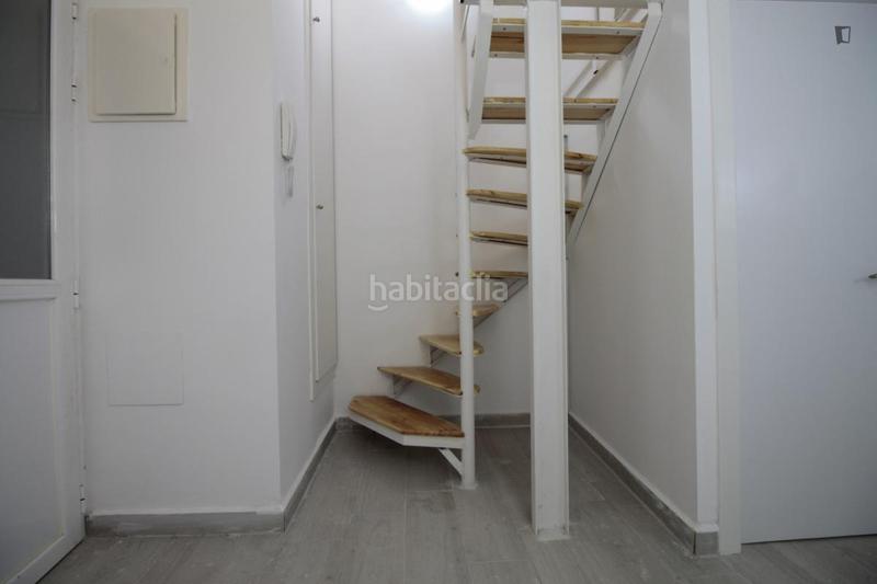 Foto f0b4bad5-918c-47e4-be3f-a5475af2fbd8. Miete studiowohnung in Pradolongo Madrid