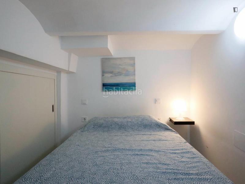 Foto fbe5c6f6-95b4-4d69-bc40-2650e83524d7. Miete studiowohnung in Pradolongo Madrid