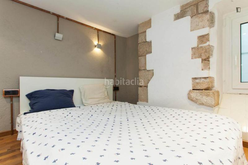 Foto d38452a1-43d3-4bc8-bd99-90f41a736671. Location studio dans Raval Barcelona
