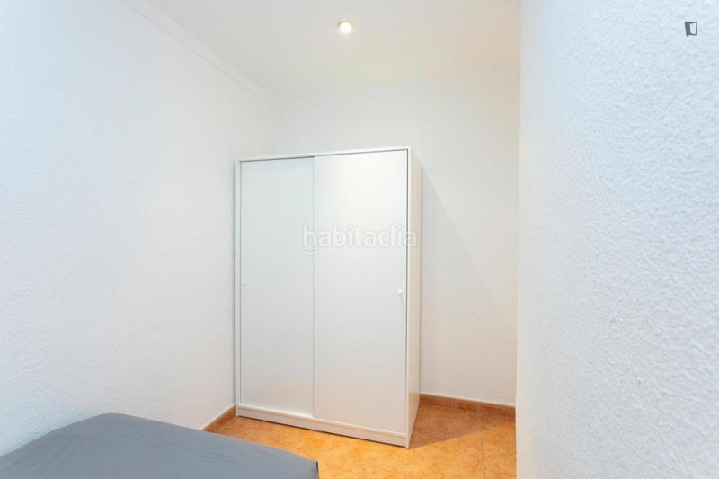 Foto 3948faad-8bff-4f75-907e-01de4a204db2. Miete appartement in La Teixonera Barcelona