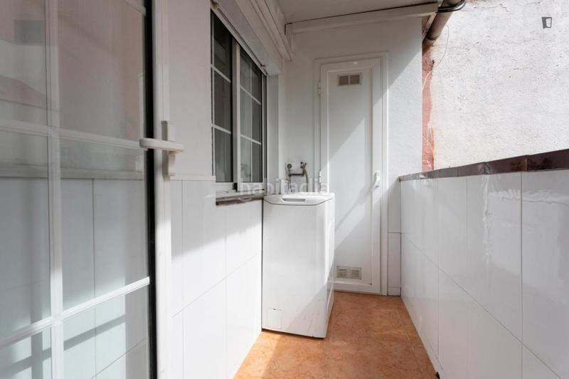 Foto a5d5cc6c-a2ef-4ae6-baa7-e6f2fc6c24f9. Miete appartement in La Teixonera Barcelona