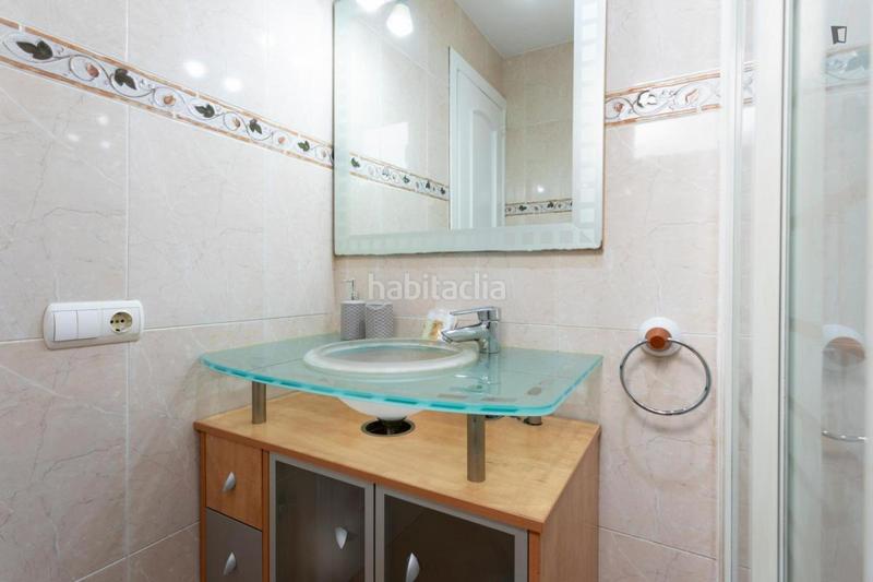 Foto ce90bc44-ade3-41e3-916e-f7b38b4b365b. Miete appartement in La Teixonera Barcelona
