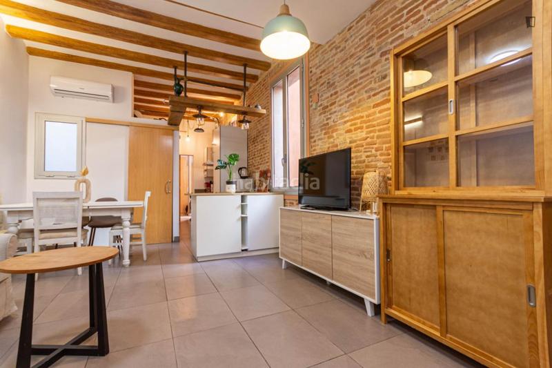 Foto 4a866994-cb93-4001-9952-7f6eac3bf6b0. Miete appartement in Raval Barcelona