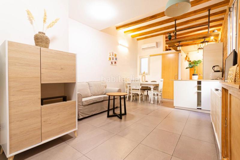 Foto 7d1e753f-eedf-4469-8ee4-734635b76d48. Miete appartement in Raval Barcelona