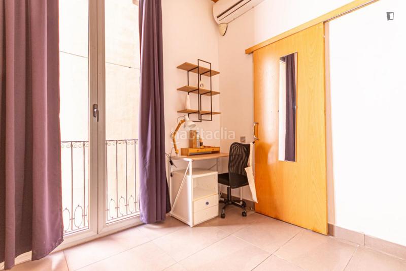 Foto 19ff8cf6-abff-4332-8190-183383aafd0e. Affitto piccolo appartamento in Raval Barcelona