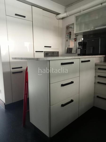 Foto f1d8b432-4f6b-4350-b2c6-fedf0cb5bee2. Location appartement avec chauffage dans Someso - Matogrande Coruña (A)