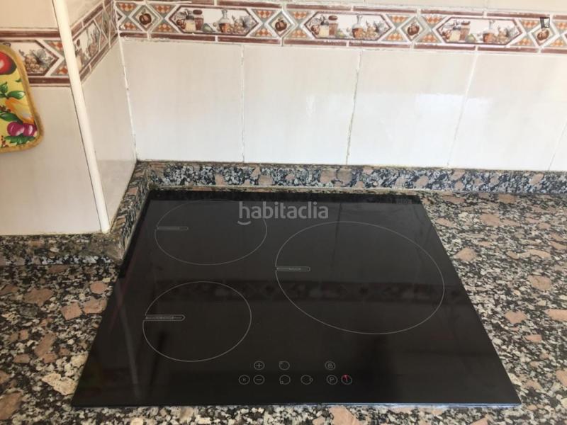 Foto ab2cf6ee-1d72-43b4-8b3c-9a33c0d2d521. Alquiler apartamento en El Cabanyal-El Canyamelar Valencia