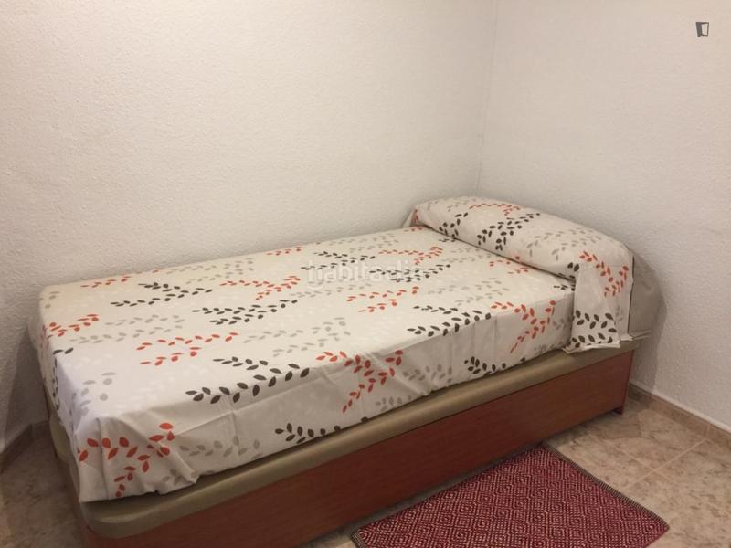 Foto b0b05ce8-a4e5-4b2e-8637-92420ff20e88. Alquiler apartamento en El Cabanyal-El Canyamelar Valencia