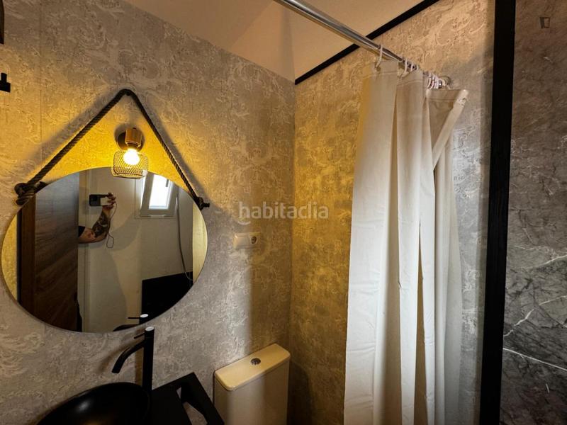 Foto 926ea438-89b2-4583-a6f9-4f2436a9a70d. Location studio dans Berruguete Madrid