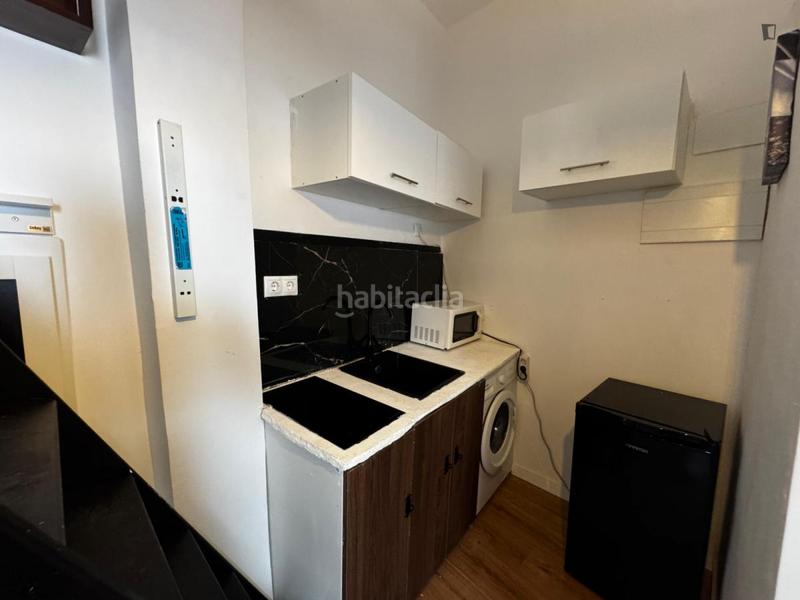 Foto 49b9a599-f921-498e-b516-9a4845f3c707. Rent studio in Berruguete Madrid