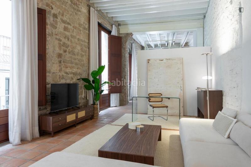Foto a93d028e-2b54-4618-8046-e5716210d7fb. Alquiler apartamento en Gòtic Barcelona