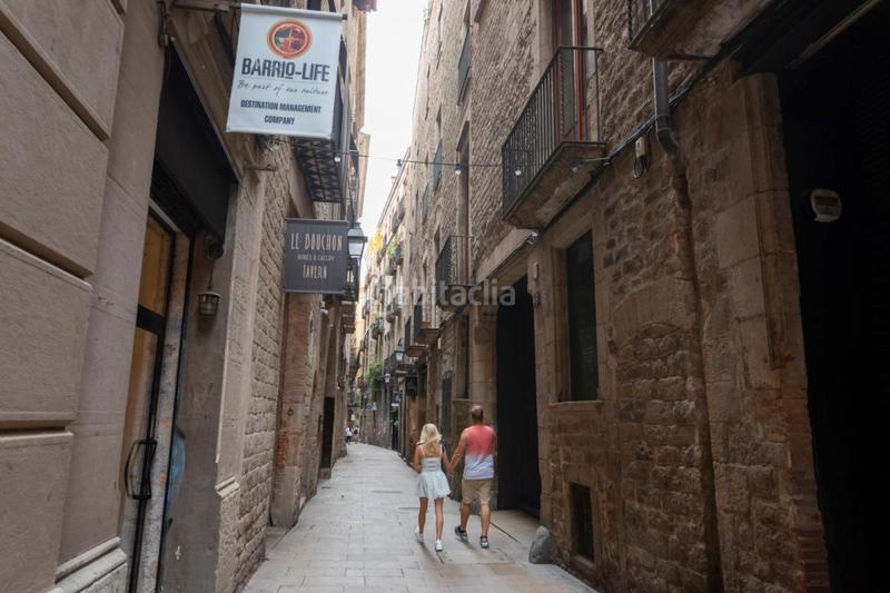 Foto 2a2947e1-9847-4b79-a83a-a9ea13a0f52b. Miete appartement in Gòtic Barcelona