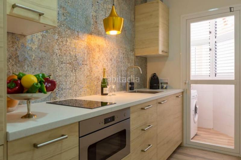 Foto a6dfa667-3ca6-4ec2-bfdc-00aa914f2280. Location appartement dans La Merced Málaga